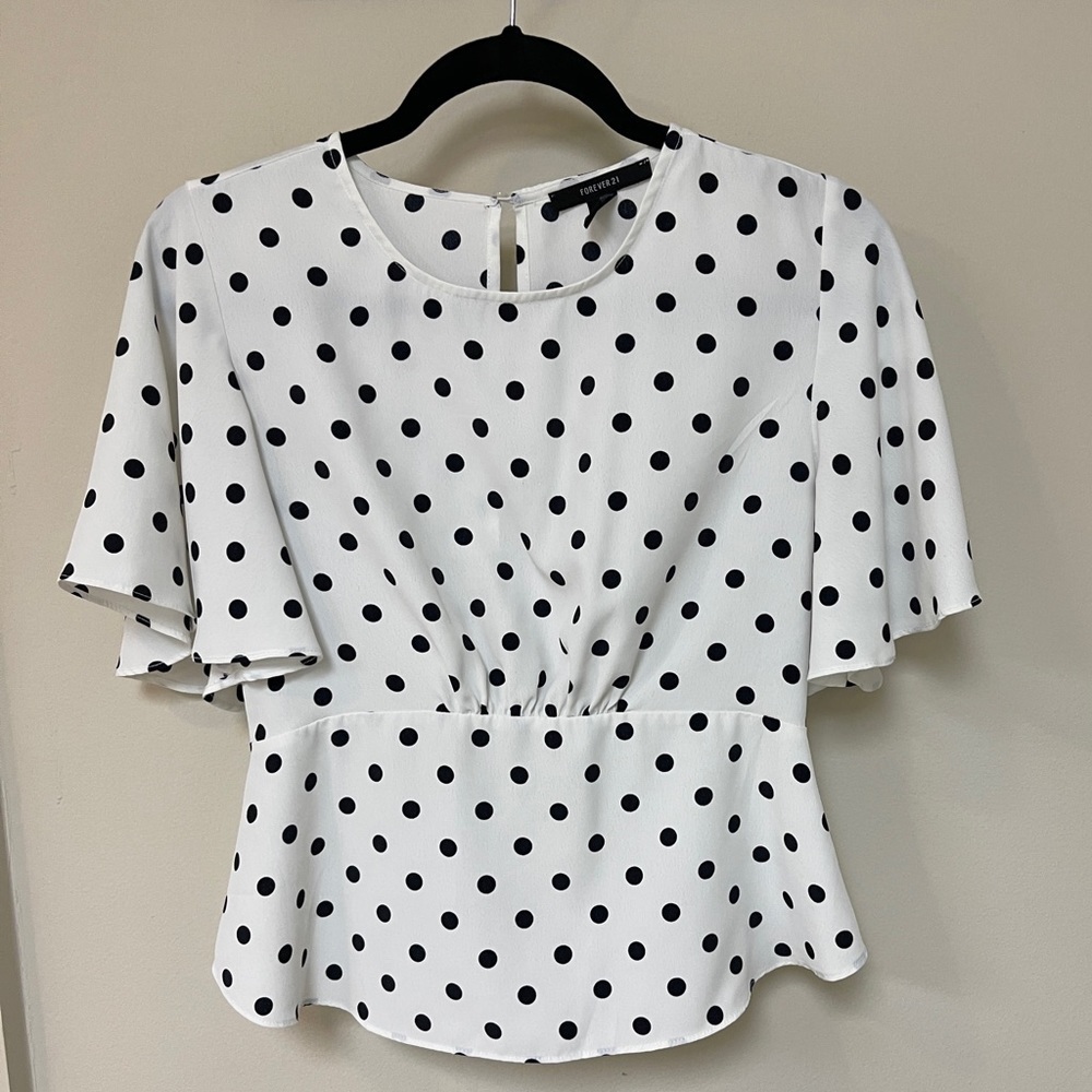 ⚡️3/$20⚡️Forever 21: Women's White & Black Polka Dot Open Back Blouse, Size S